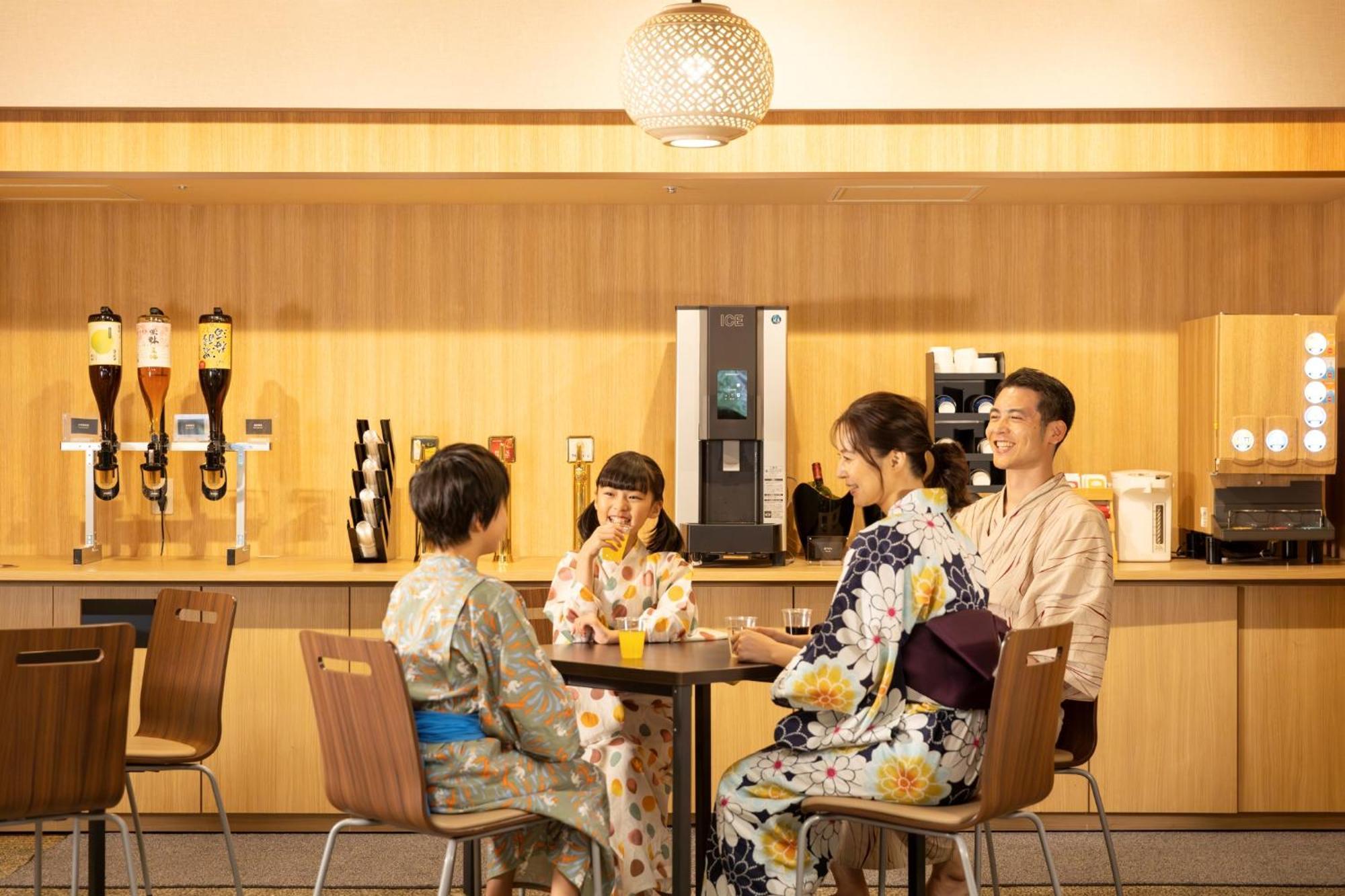 فندق Ooedo Onsen Monogatari Premium Kaga Maruya المظهر الخارجي الصورة